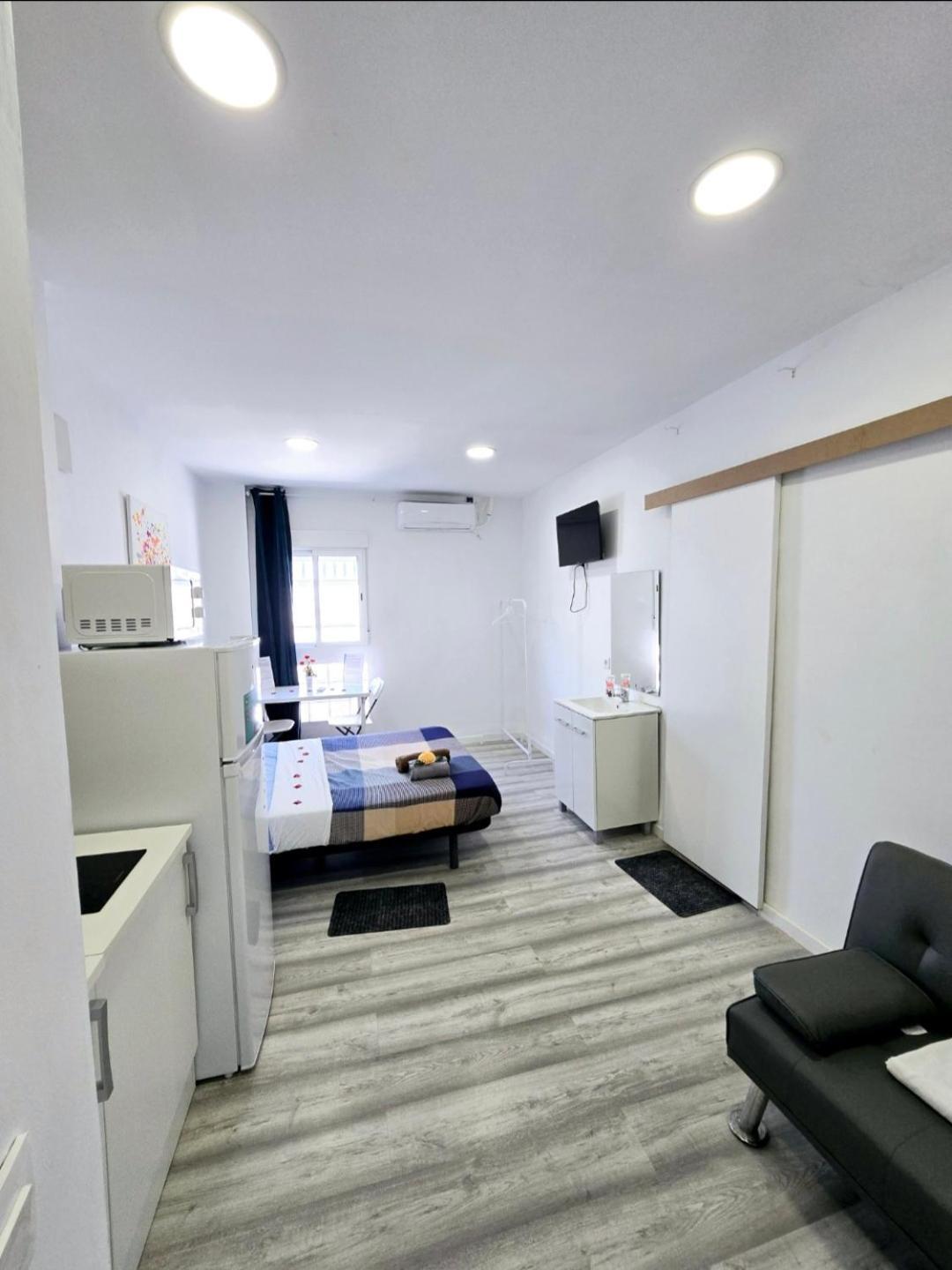 Apartamento Metro Manises Y Aeropuerto 外观 照片
